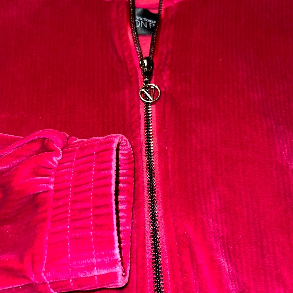 3 Piece Ribbed Velour - Picture 12 of 14